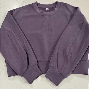 Lululemon softstreme sweatshirt NWOT